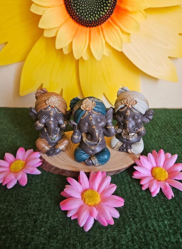 3 piezas Ganesh 9 CM Decoración