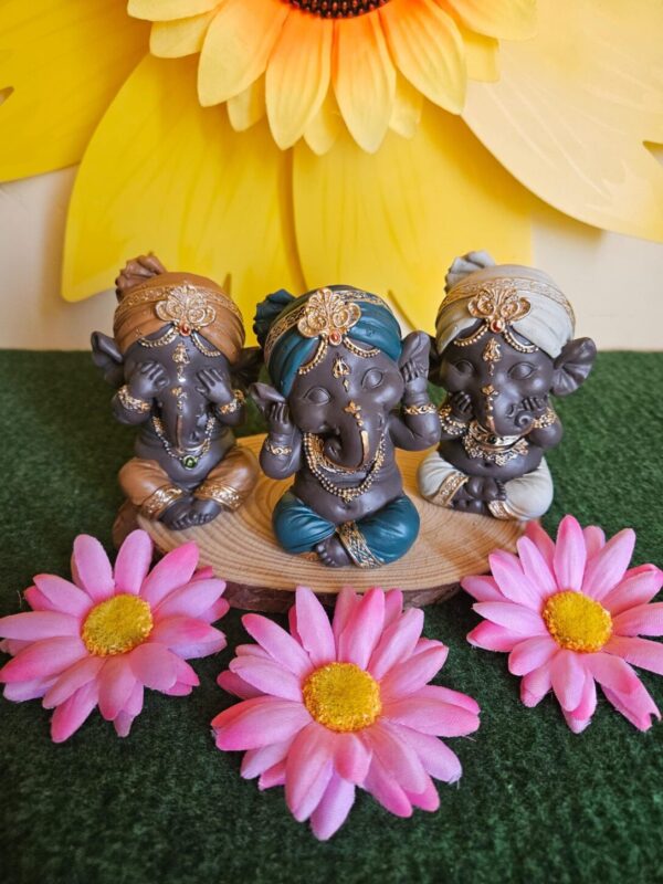 3 piezas Ganesh 9 CM Decoración